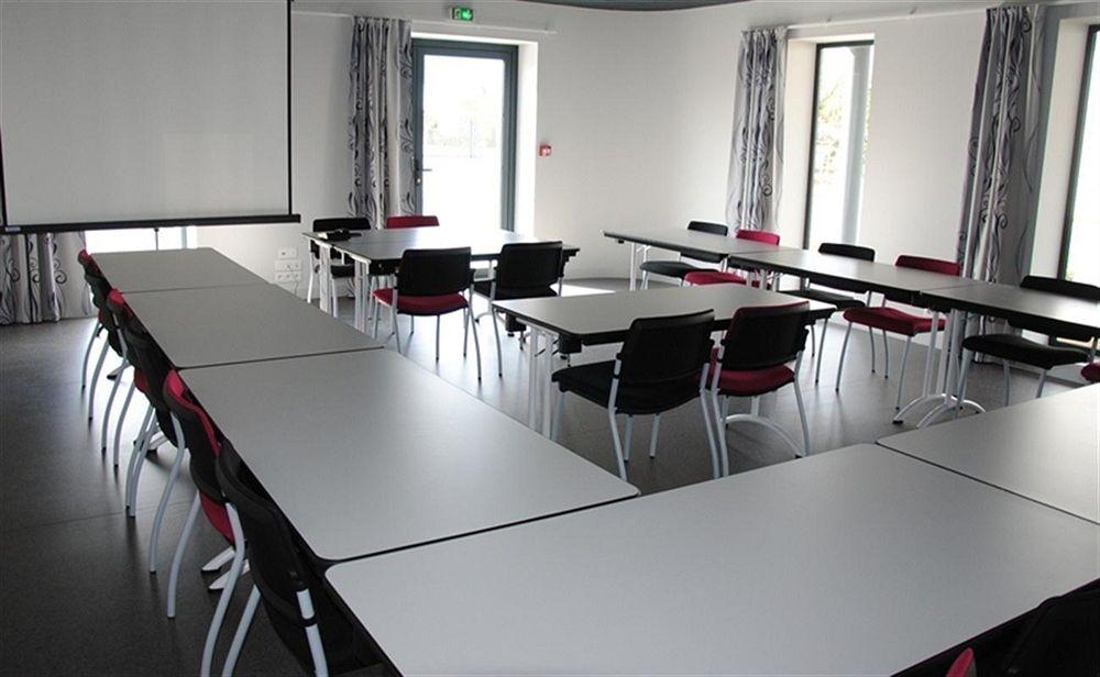 Brit Hotel Vendee Mer Les Achards  المظهر الخارجي الصورة