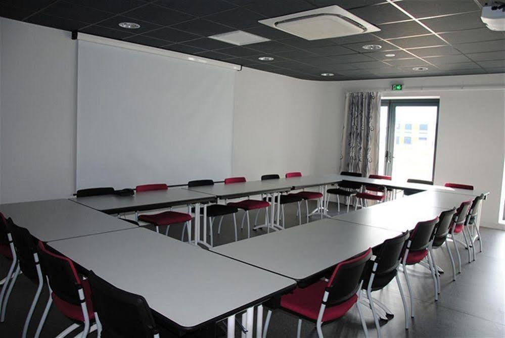 Brit Hotel Vendee Mer Les Achards  المظهر الخارجي الصورة