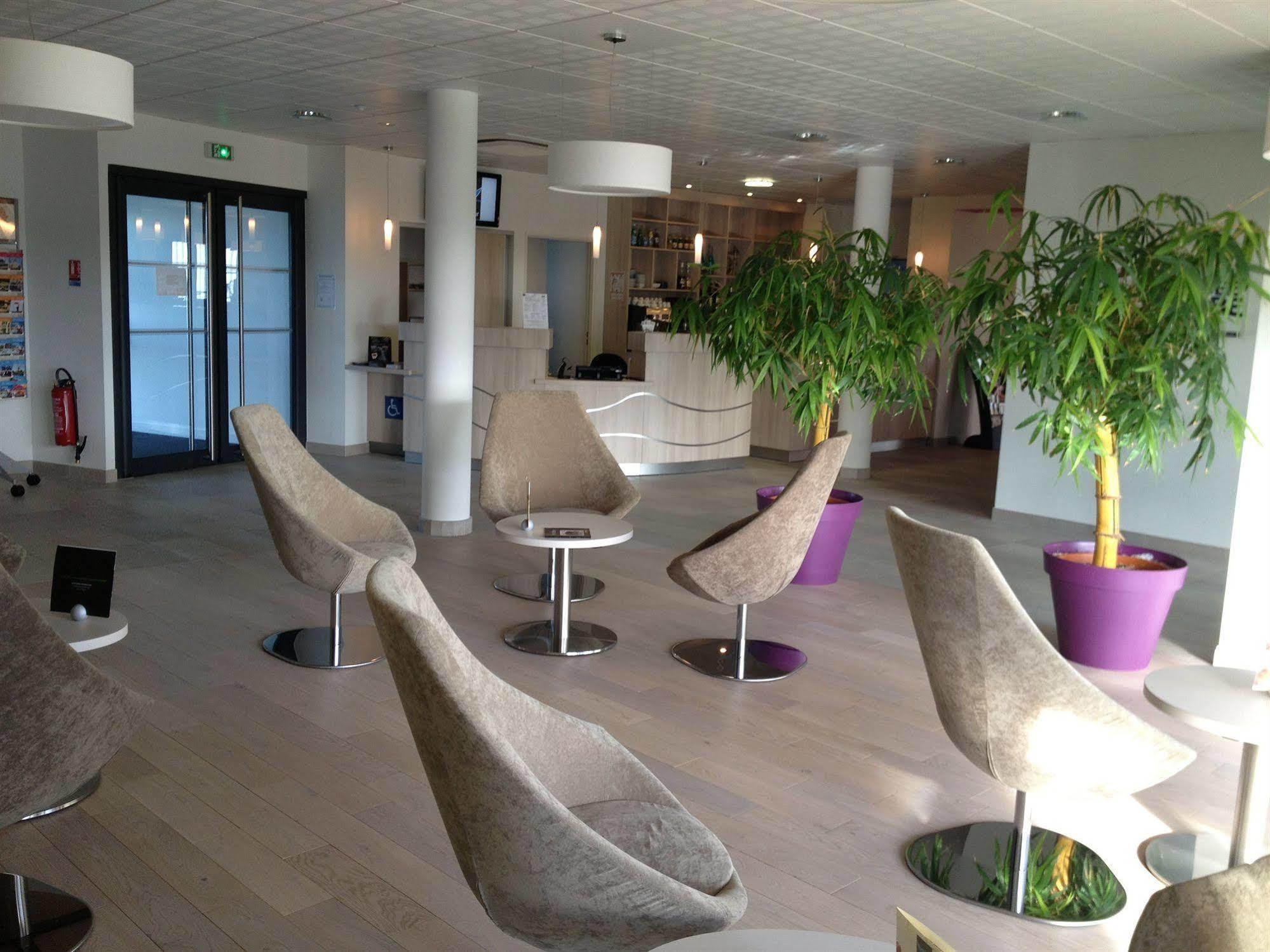 Brit Hotel Vendee Mer Les Achards  المظهر الخارجي الصورة